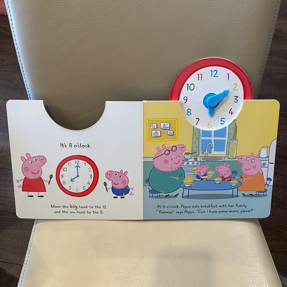 🐥 Peppa Pig Let's Tell Time | Baby& Toddler Board Book - Picture 3 of 5